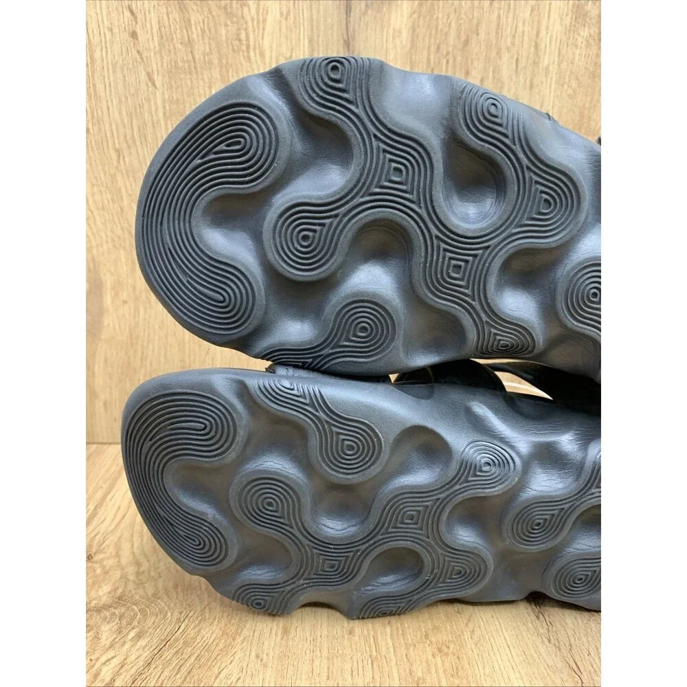 Nike Womens Owaysis CK9283-001 Black Casual Slip On Strap Sandals Size 10 - Picture 13 of 15